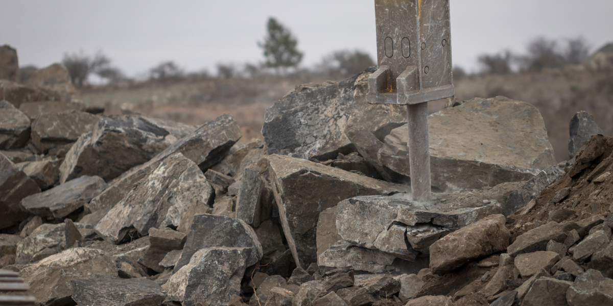 Rock Breaking and Demolition Tools: Methods, Costs, and Rent vs Buy